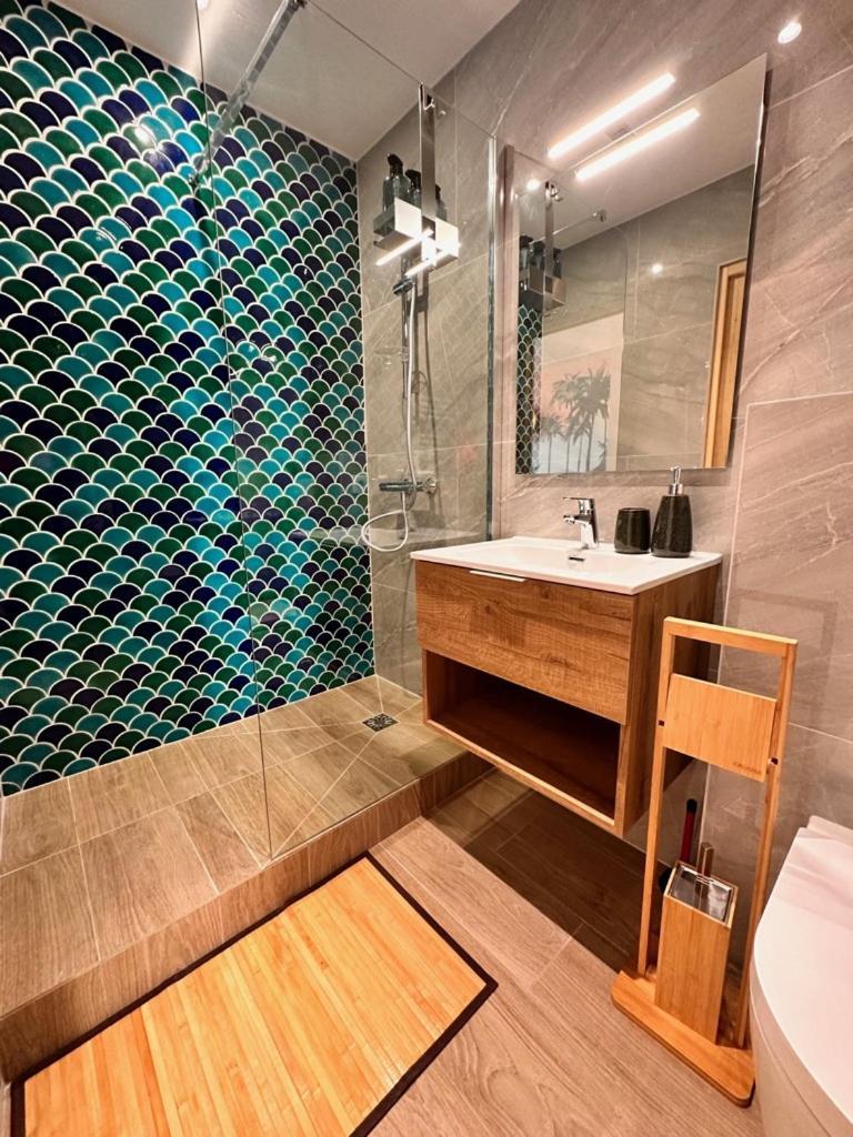 Les Appartements De Nana 8 - Studio Hypercentre, Rue Meynadier, Palais & Plage, Clim, Wifi 戛纳 外观 照片